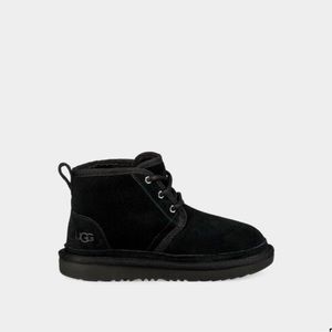 Ugg Neumel II Boot black size 11 kids